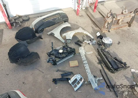 2024 Ford Maverick Xlt из США, поврежденный, VIN 3FTTW8J93RRB23022